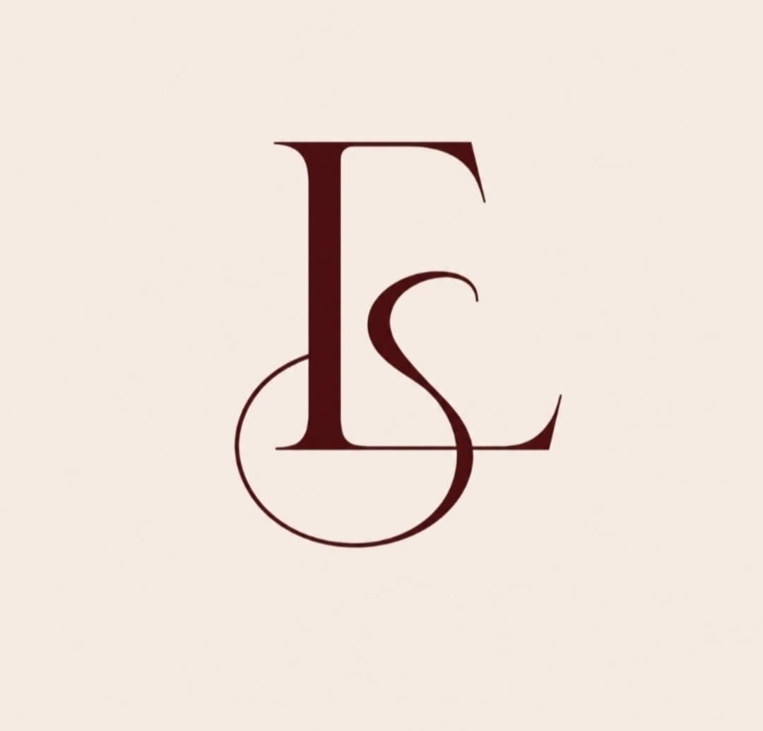 Essence_o_f